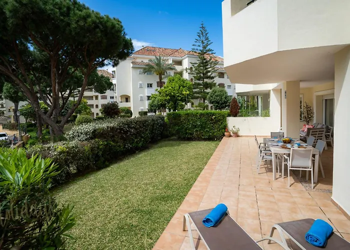 Hacienda Playa Elviria 300 M Playa,Jardin , 2 Hab ,Marbella